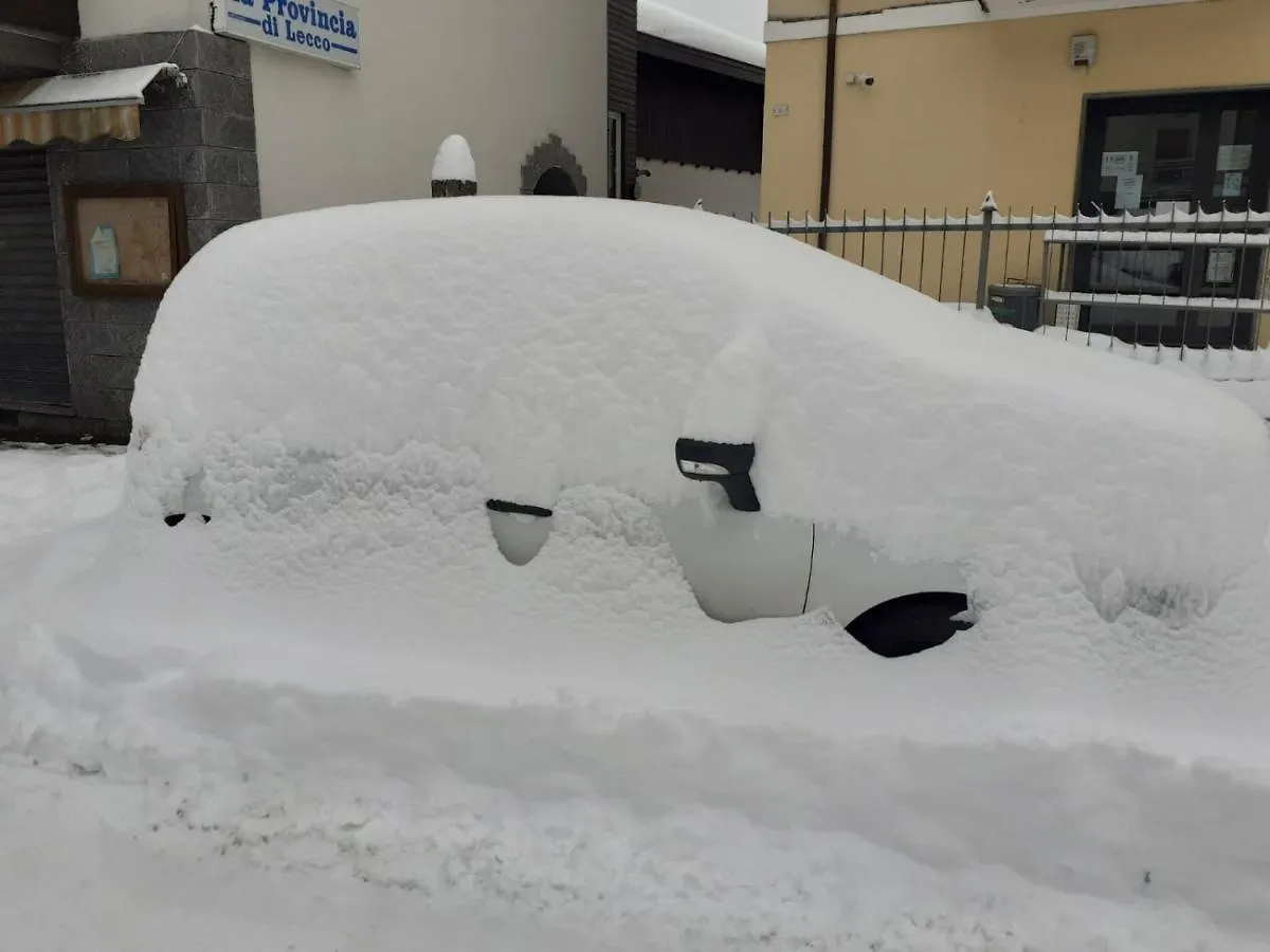 Apartment Immersed In The Snow Near Ski Resorts Cassina Valsassina